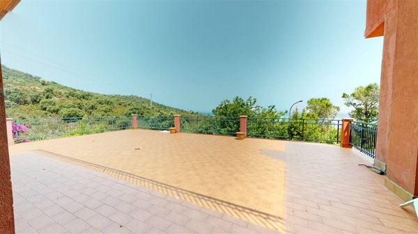 casa indipendente in vendita a Pollina in zona Finale