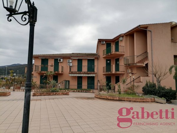 appartamento in vendita a Pollina in zona Finale