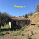 casa indipendente in vendita a Pollina
