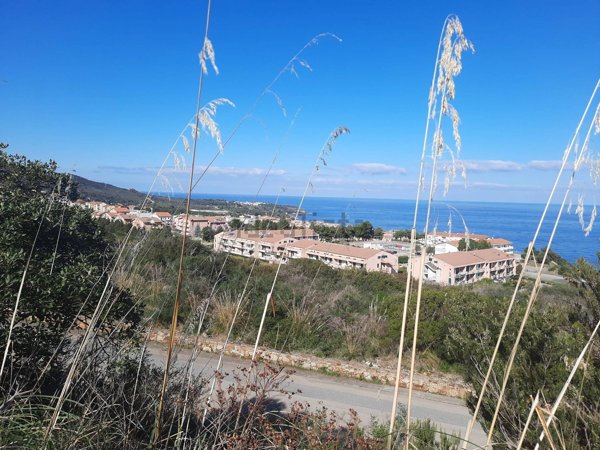 appartamento in vendita a Pollina in zona Finale