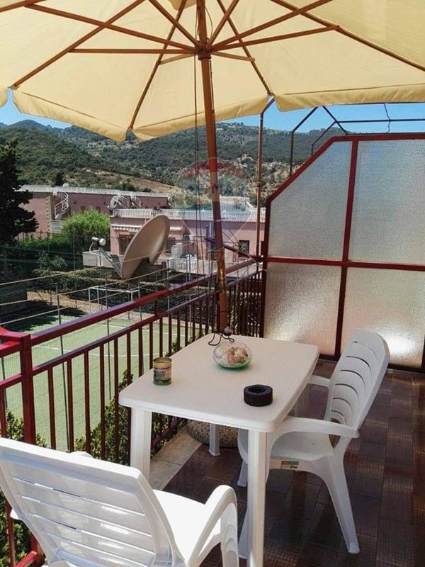 appartamento in vendita a Pollina in zona Finale