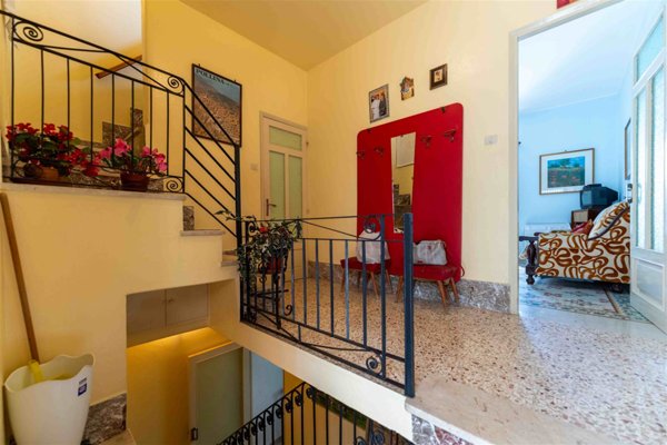 casa indipendente in vendita a Pollina