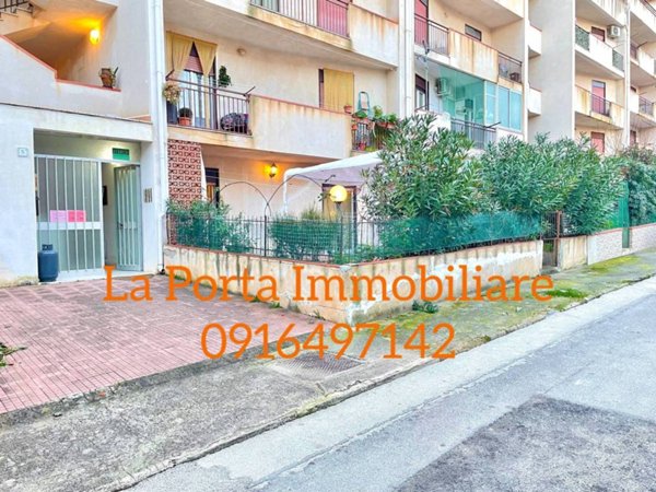 appartamento in vendita a Pollina in zona Finale