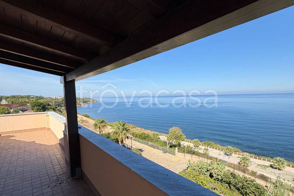 appartamento in vendita a Pollina in zona Finale