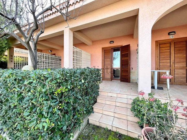 casa indipendente in vendita a Pollina in zona Finale