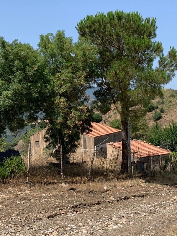 appartamento in vendita a Pollina in zona Finale