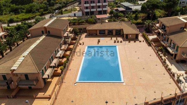 appartamento in vendita a Pollina in zona Finale