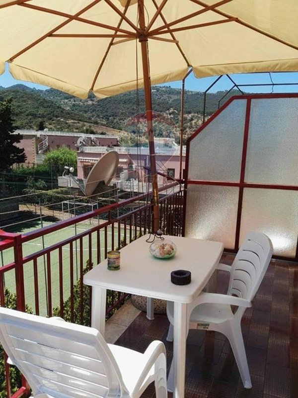 appartamento in vendita a Pollina in zona Finale