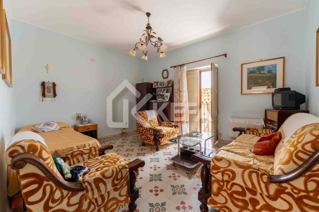 casa indipendente in vendita a Pollina