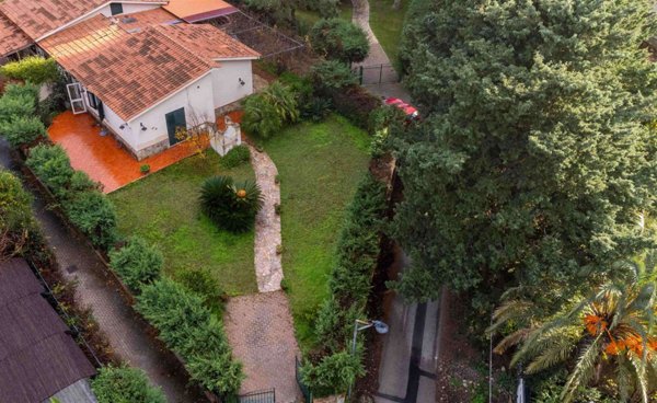 villa in vendita a Pollina in zona Finale