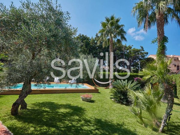 casa indipendente in vendita a Pollina