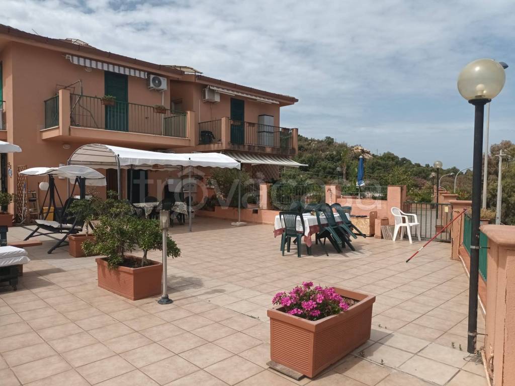 appartamento in vendita a Pollina in zona Finale