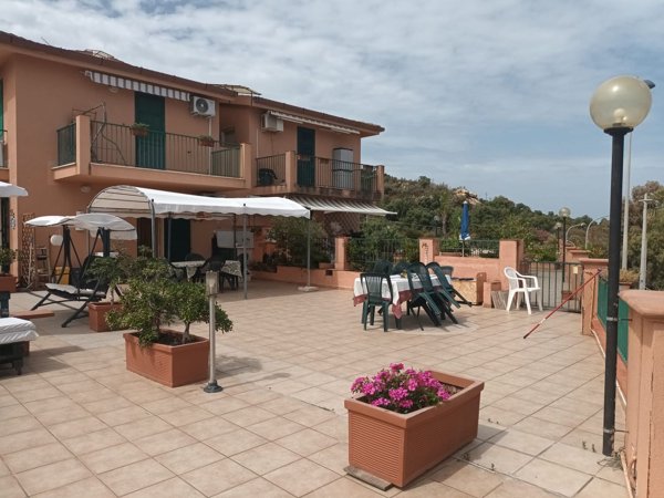 appartamento in vendita a Pollina in zona Finale