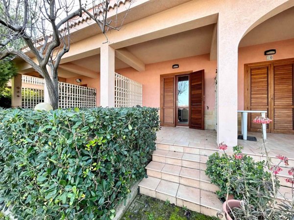 casa indipendente in vendita a Pollina in zona Finale