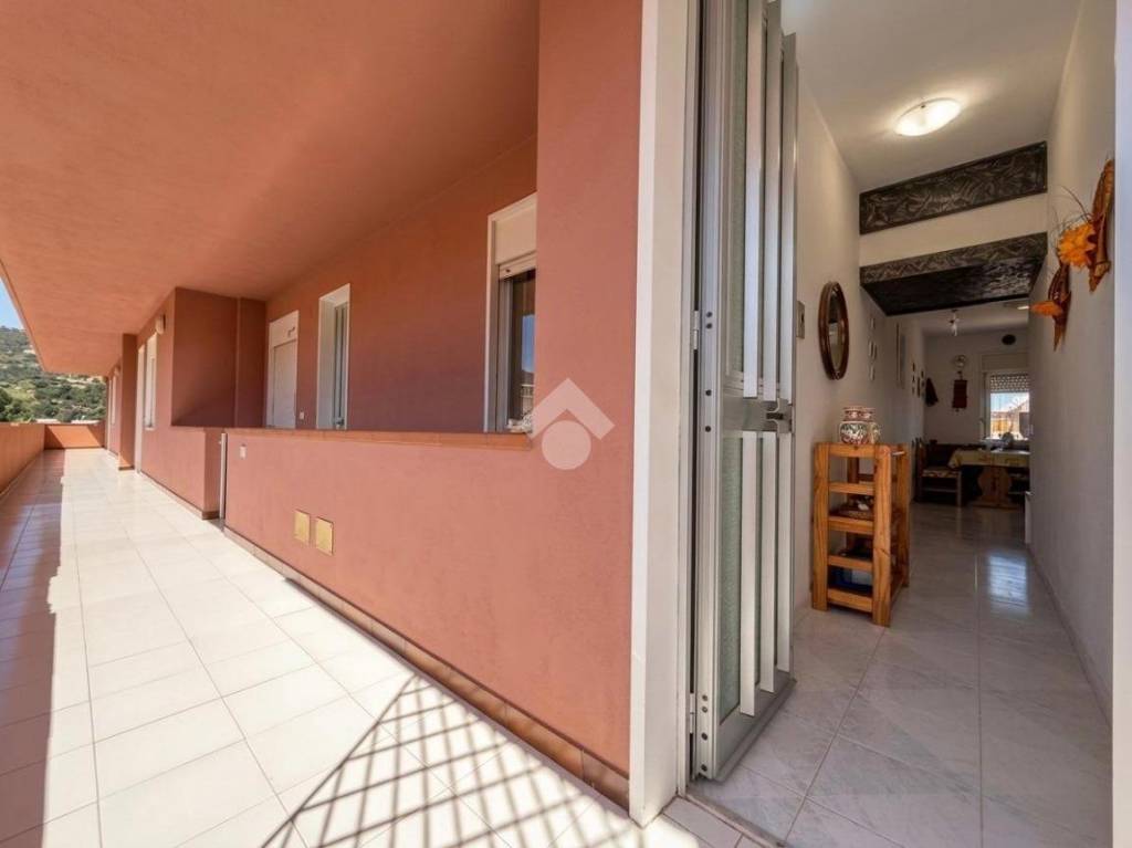 appartamento in vendita a Pollina in zona Finale