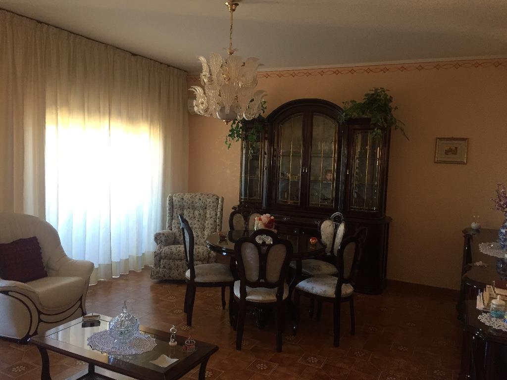 appartamento in vendita a Pollina in zona Finale