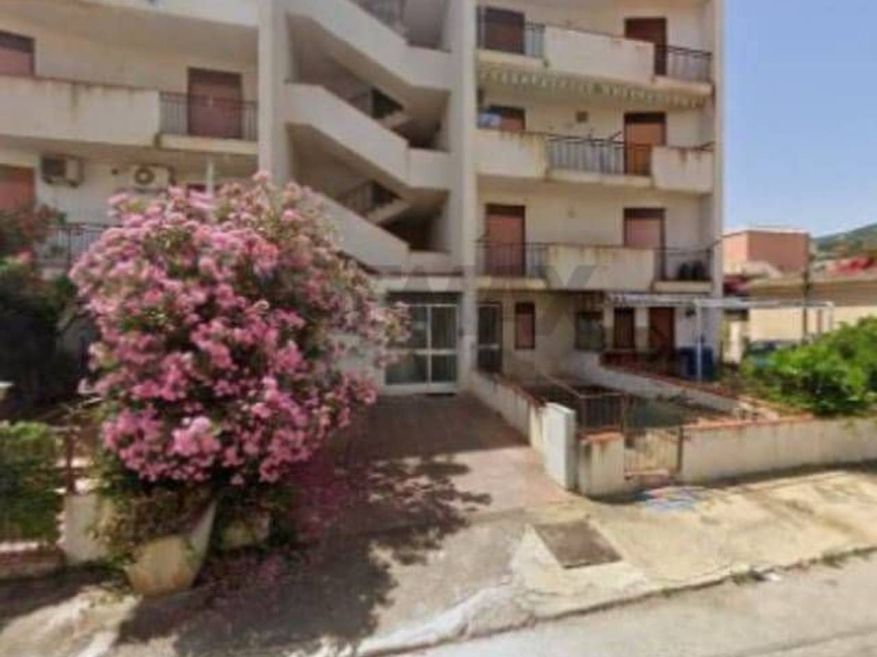 appartamento in vendita a Pollina in zona Finale