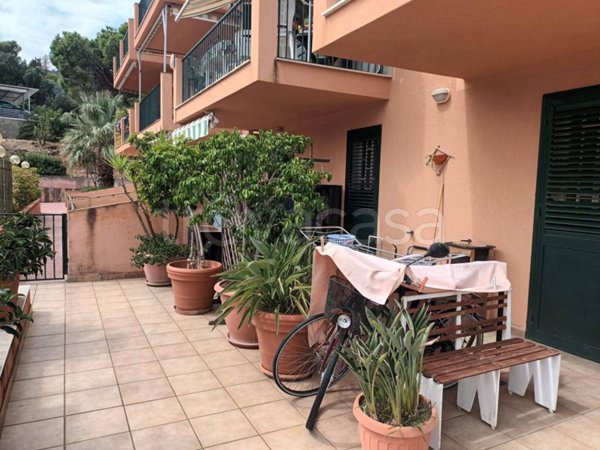 appartamento in vendita a Pollina in zona Finale