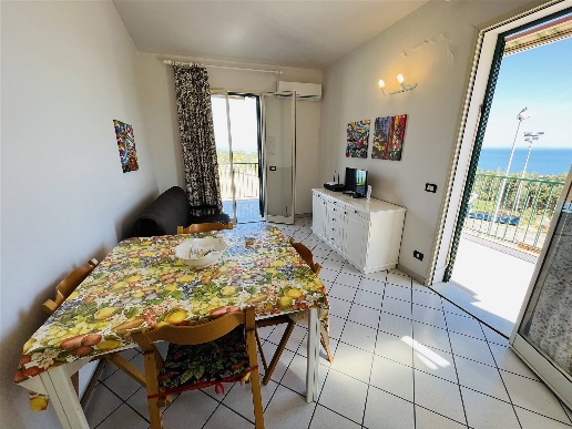 casa indipendente in vendita a Pollina in zona Finale