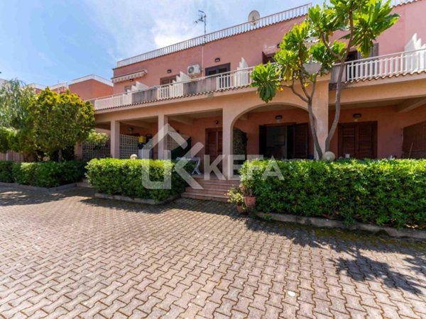 casa indipendente in vendita a Pollina in zona Finale