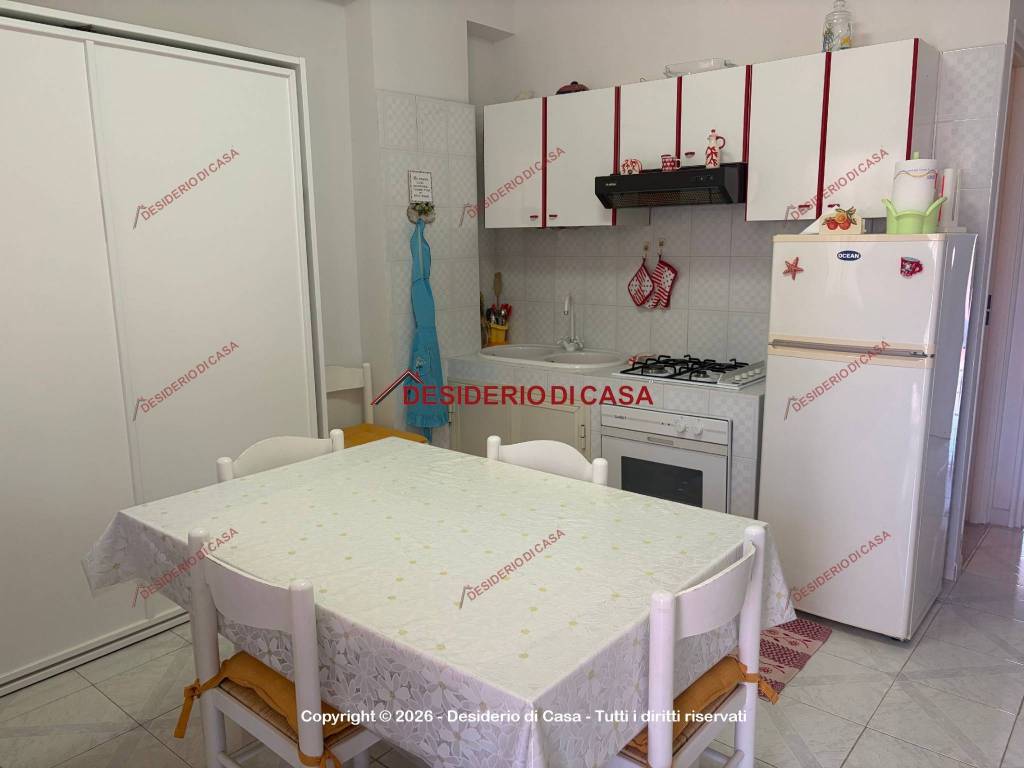 appartamento in vendita a Pollina in zona Finale