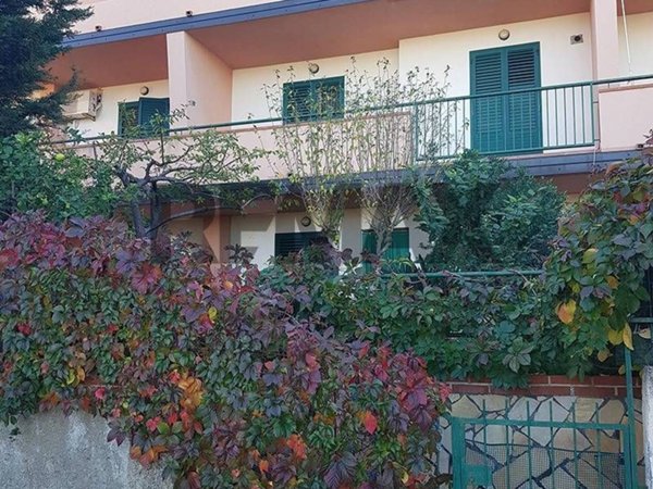 appartamento in vendita a Pollina in zona Finale