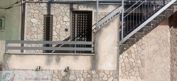 casa indipendente in vendita a Prizzi