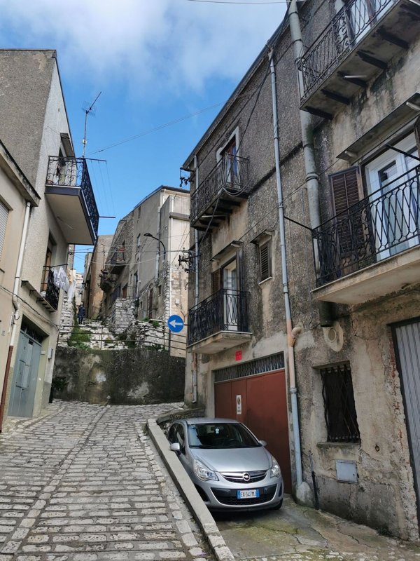 appartamento in vendita a Prizzi