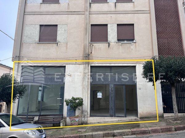 locale commerciale in vendita a Roccapalumba