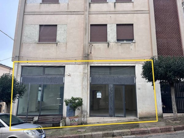 negozio in vendita a Roccapalumba