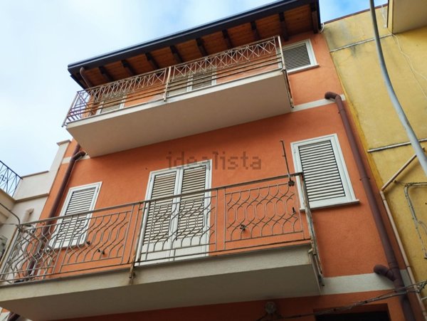 casa indipendente in vendita a San Cipirello