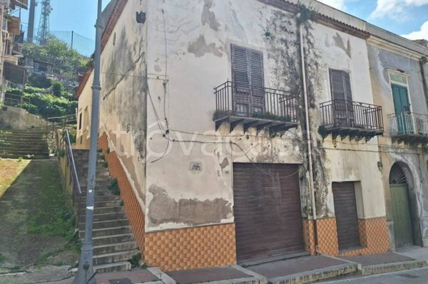 casa semindipendente in vendita a San Cipirello