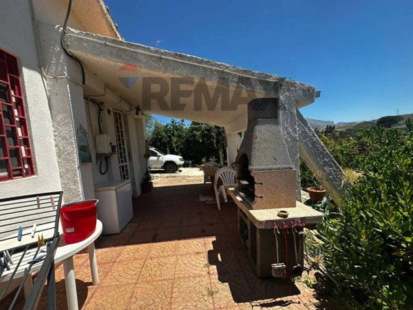 casa indipendente in vendita a San Cipirello