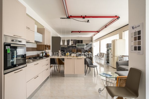 negozio in vendita a San Giuseppe Jato