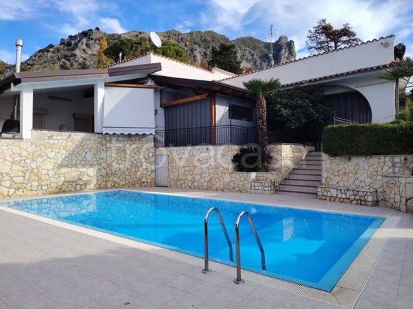 casa indipendente in vendita a San Giuseppe Jato