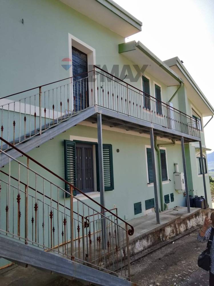 casa indipendente in vendita a San Giuseppe Jato