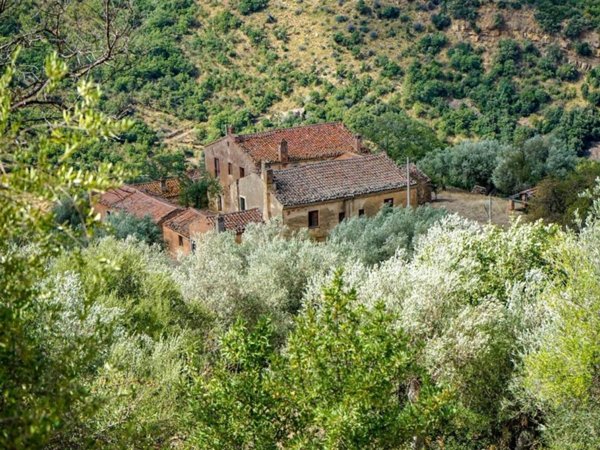 casa indipendente in vendita a San Mauro Castelverde