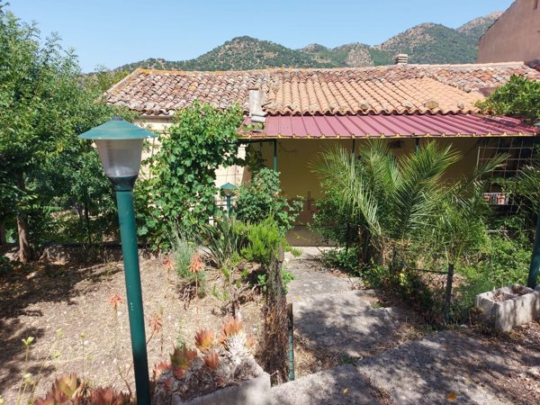 casale in vendita a San Mauro Castelverde