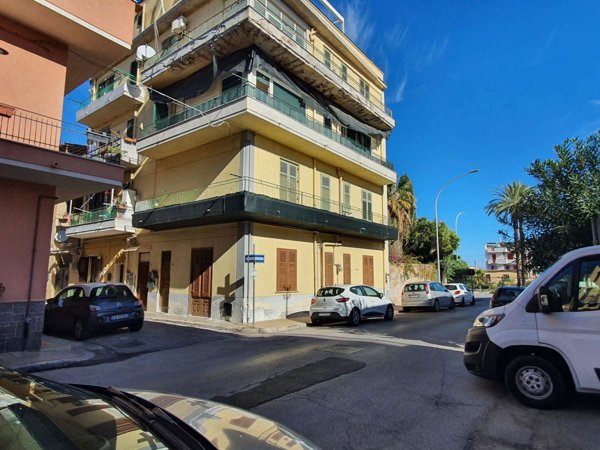 appartamento in vendita a Santa Flavia in zona Sant'Elia