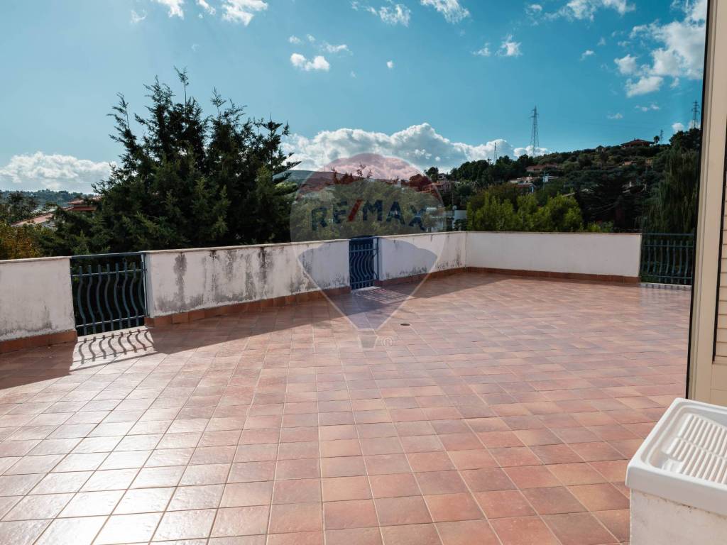 casa indipendente in vendita a Santa Flavia