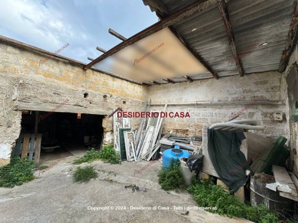 locale commerciale in vendita a Santa Flavia