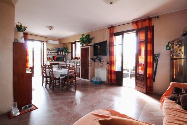 appartamento in vendita a Santa Flavia in zona Porticello
