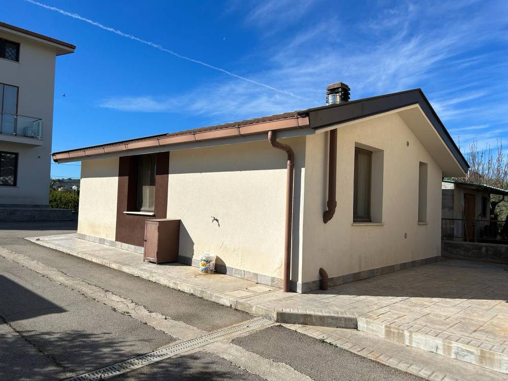 casa indipendente in vendita a Santa Flavia