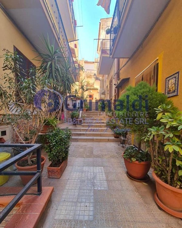 appartamento in vendita a Santa Flavia in zona Sant'Elia