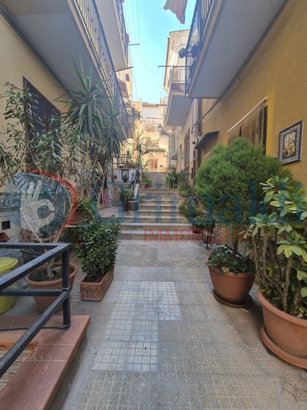 appartamento in vendita a Santa Flavia in zona Sant'Elia