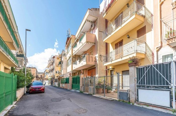 appartamento in vendita a Santa Flavia in zona Porticello