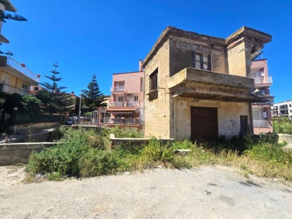 casa indipendente in vendita a Santa Flavia