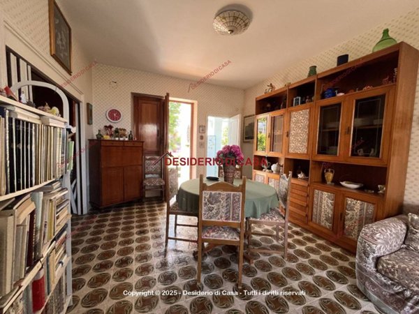 casa indipendente in vendita a Santa Flavia