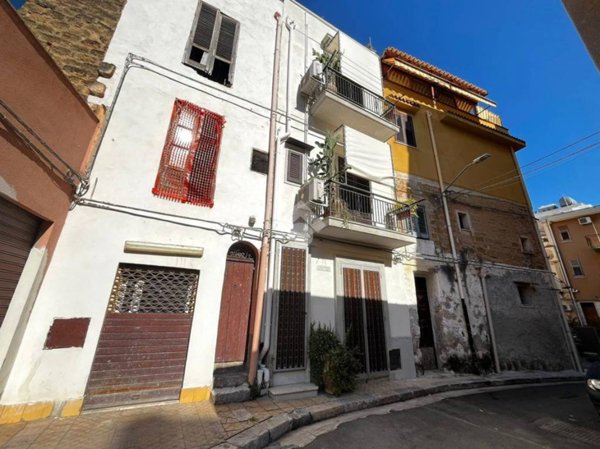 casa indipendente in vendita a Santa Flavia in zona Porticello