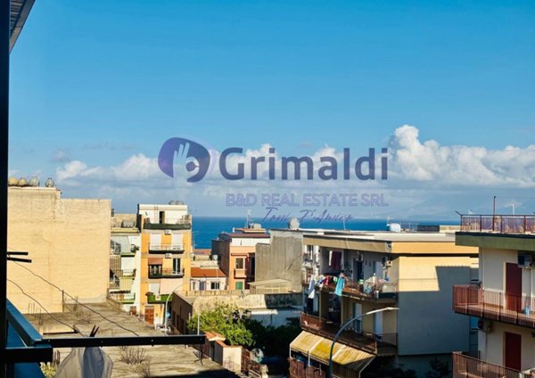 appartamento in vendita a Santa Flavia in zona Sant'Elia